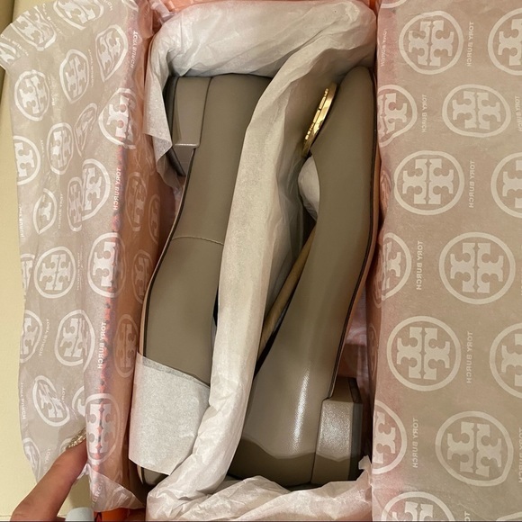 Tory Burch Benton2 25mm Ballet Nappa Leather Shoes French Gray - Picture 3 of 6